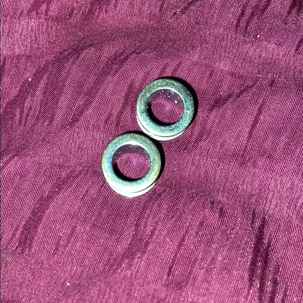 Metallic Green Gauges